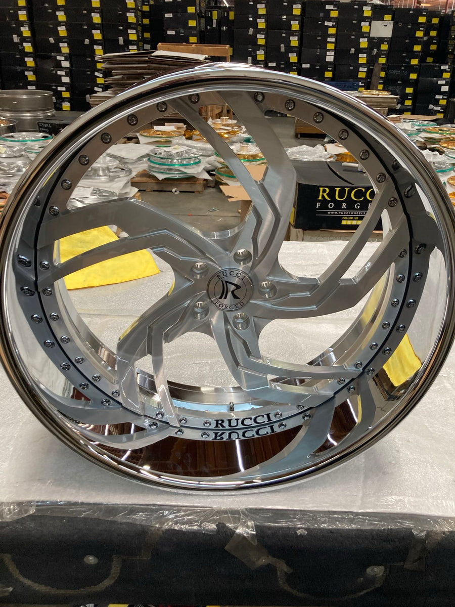 24 Inch Rucci Juno Brushed Face & Chrome Lip Wheels Staggered Old